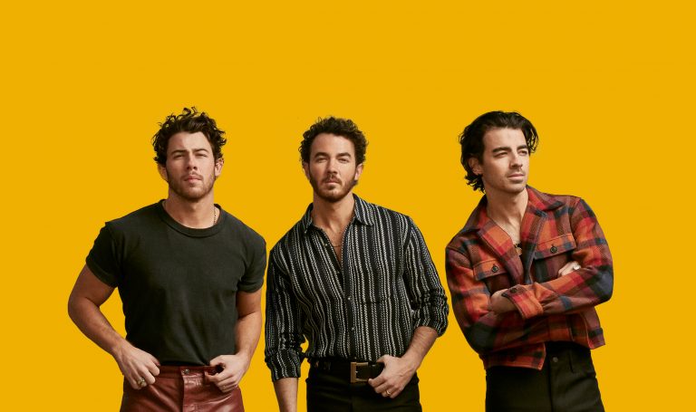 Jonas Brothers Announce “THE TOUR” – Mohegan Sun Newsroom