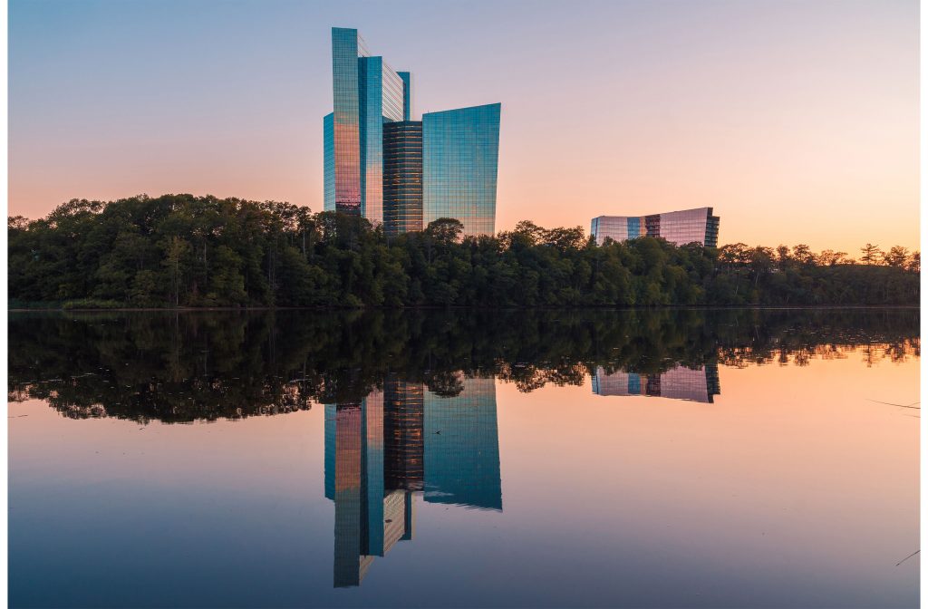 Connecticut Sun Mohegan Sun Deal In Danger - mam4r94